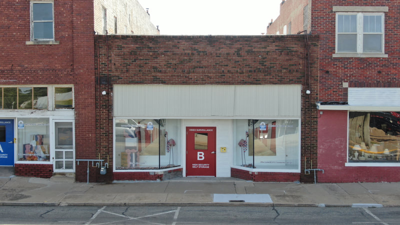203 N. 1st