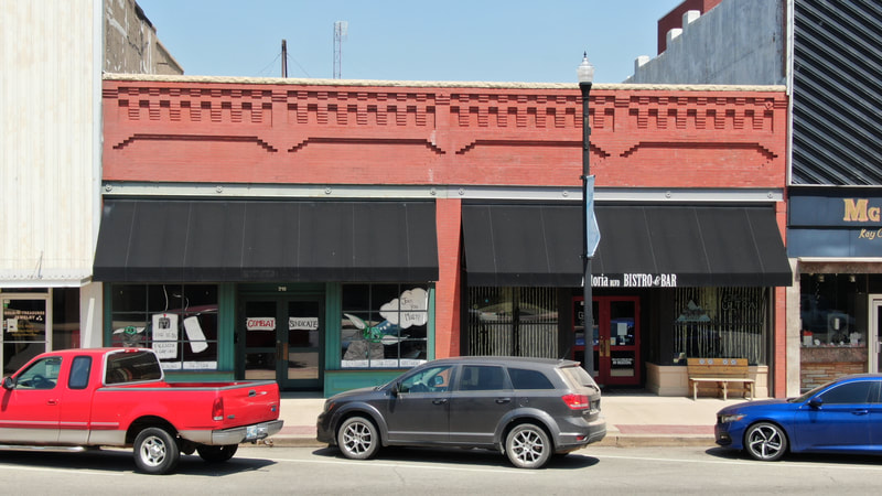 215–217 E. Grand