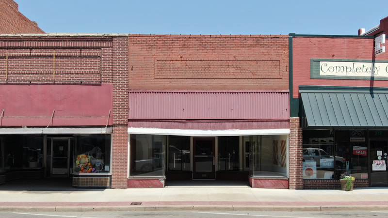 313 E. Grand