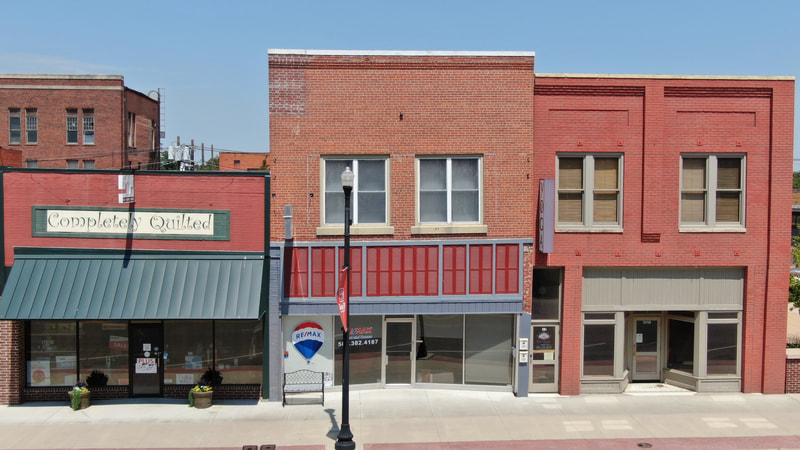 317 E. Grand